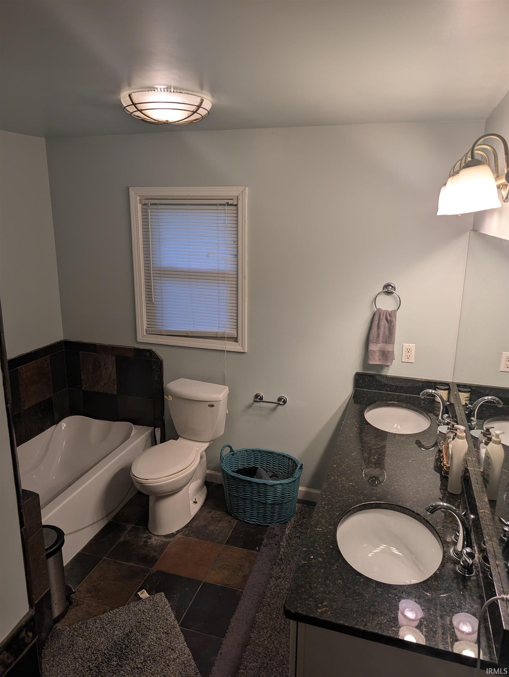 1208 North Sheridan Road Marion, IN 46952 - Photo 5 of 16