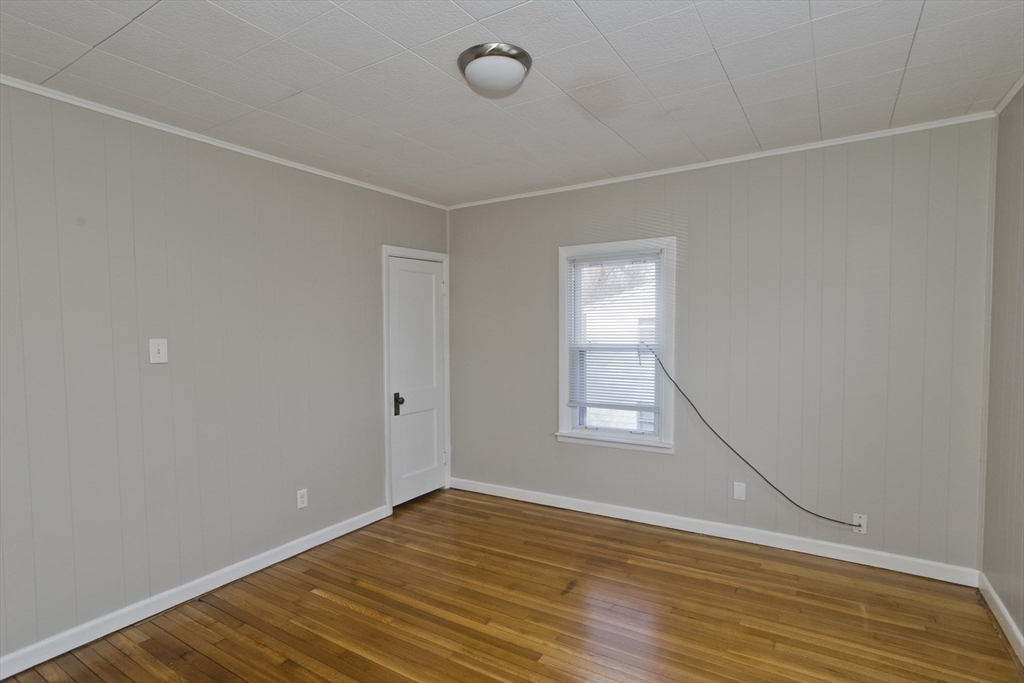 36 Daniel Street Springfield, MA 01151 - Photo 20 of 32