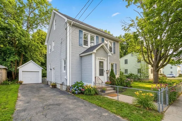 $279,900 | 36 Daniel Street, Springfield, MA 01151