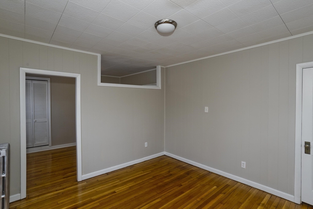 36 Daniel Street Springfield, MA 01151 - Photo 24 of 32