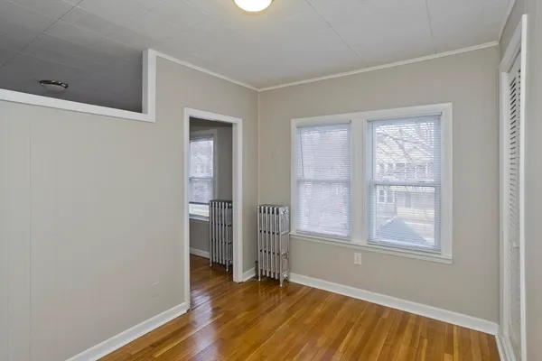 $279,900 | 36 Daniel Street, Springfield, MA 01151