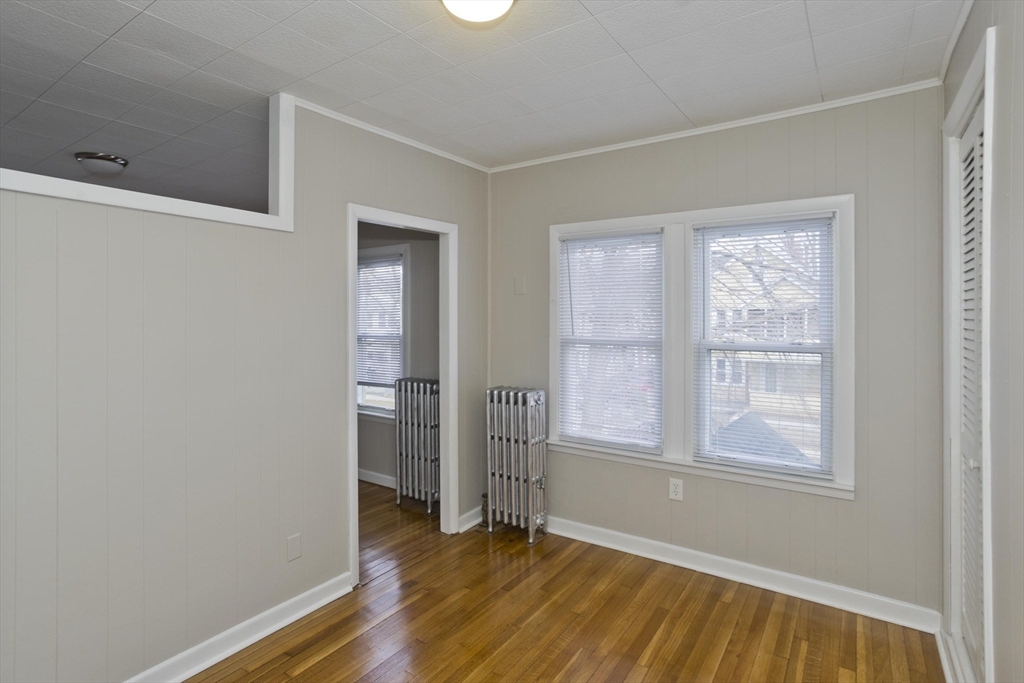 36 Daniel Street Springfield, MA 01151 - Photo 25 of 32