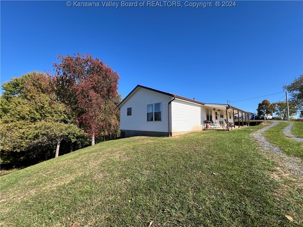 3731 Wilson Ridge Road Duck, WV 25063 - Photo 9 of 33 Gallery Image 9