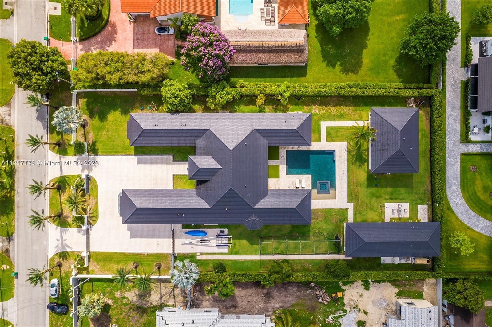 11880 Southwest 47th Street Miami, FL 33175 - Photo 58 of 61 an aerial view of house with yard swimming pool and outdoor seating