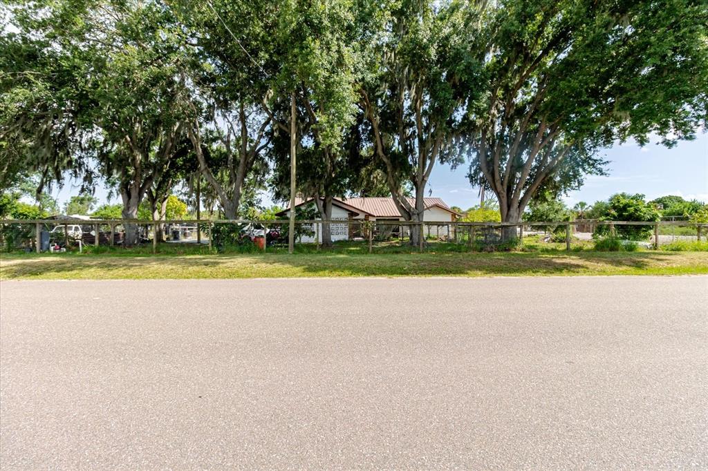 11109 Sumner Road Wimauma, FL 33598 - Photo 6 of 88