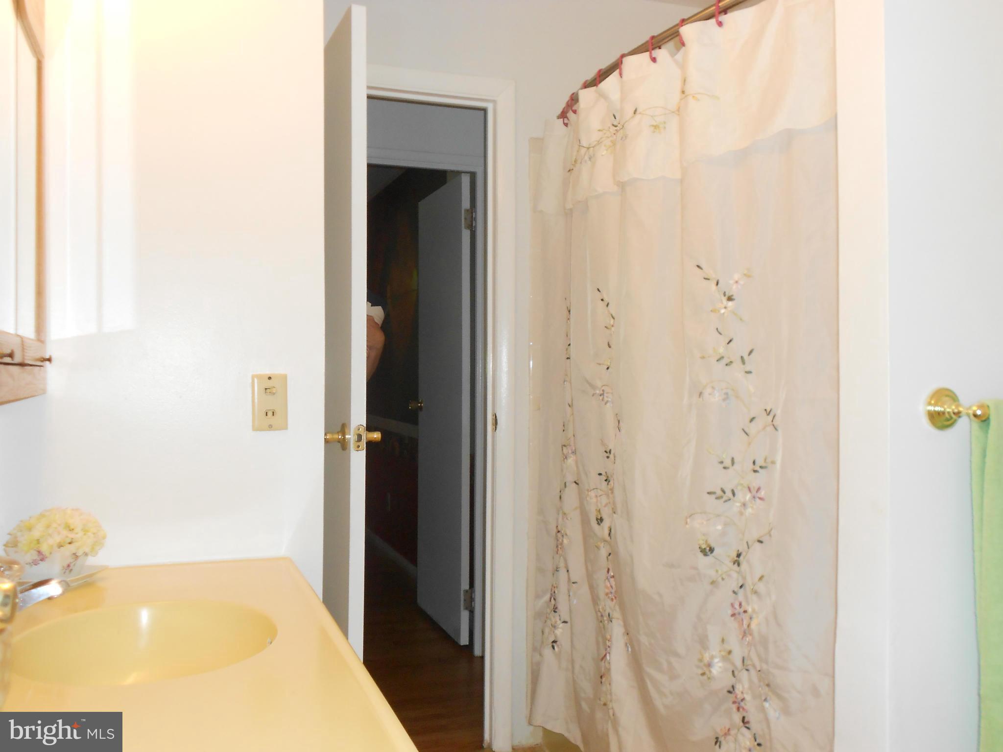 116 West Belcrest Road Bel Air, MD 21014 - Photo 19 of 30 Bath main