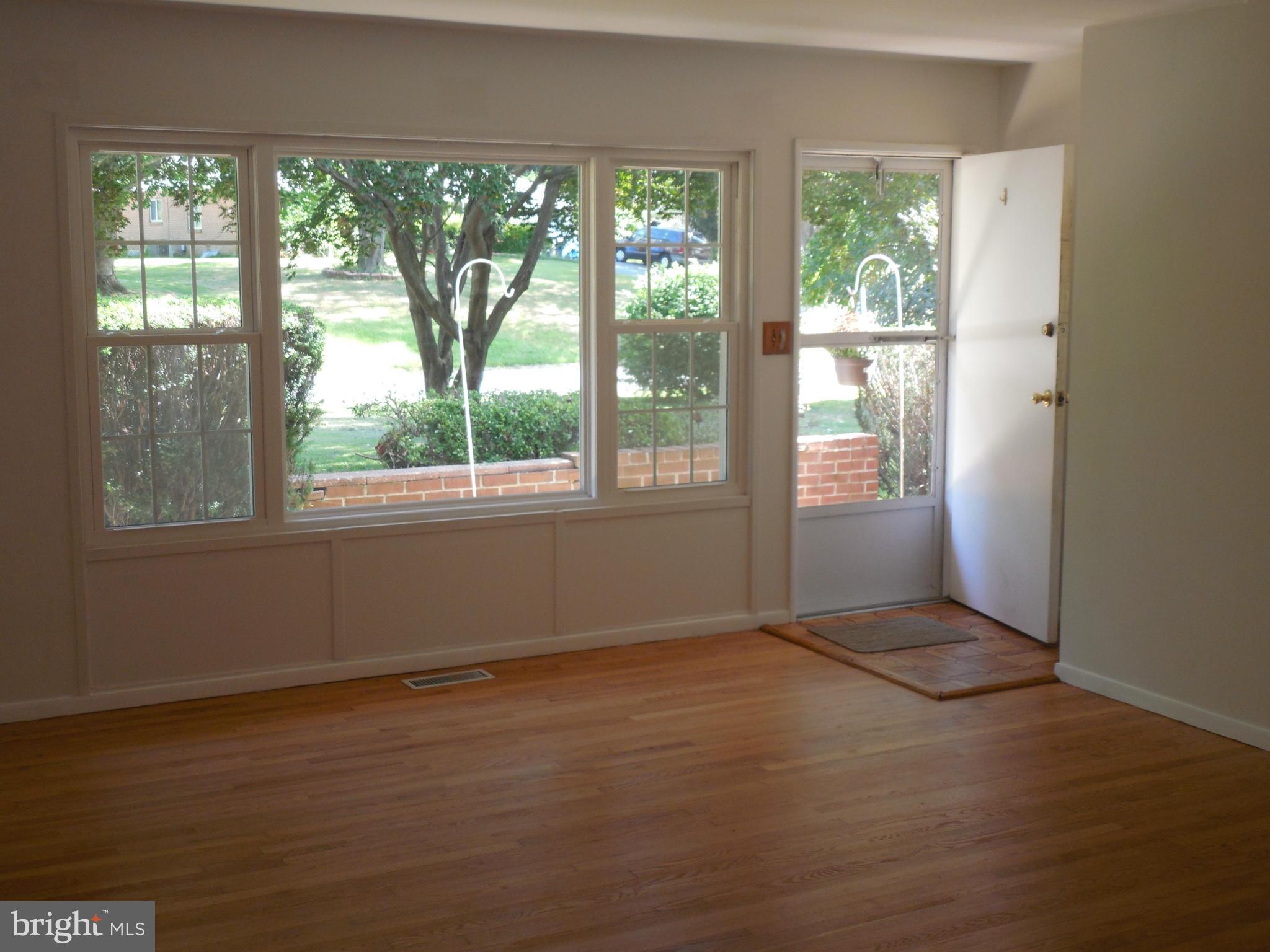 116 West Belcrest Road Bel Air, MD 21014 - Photo 3 of 30 Living Room