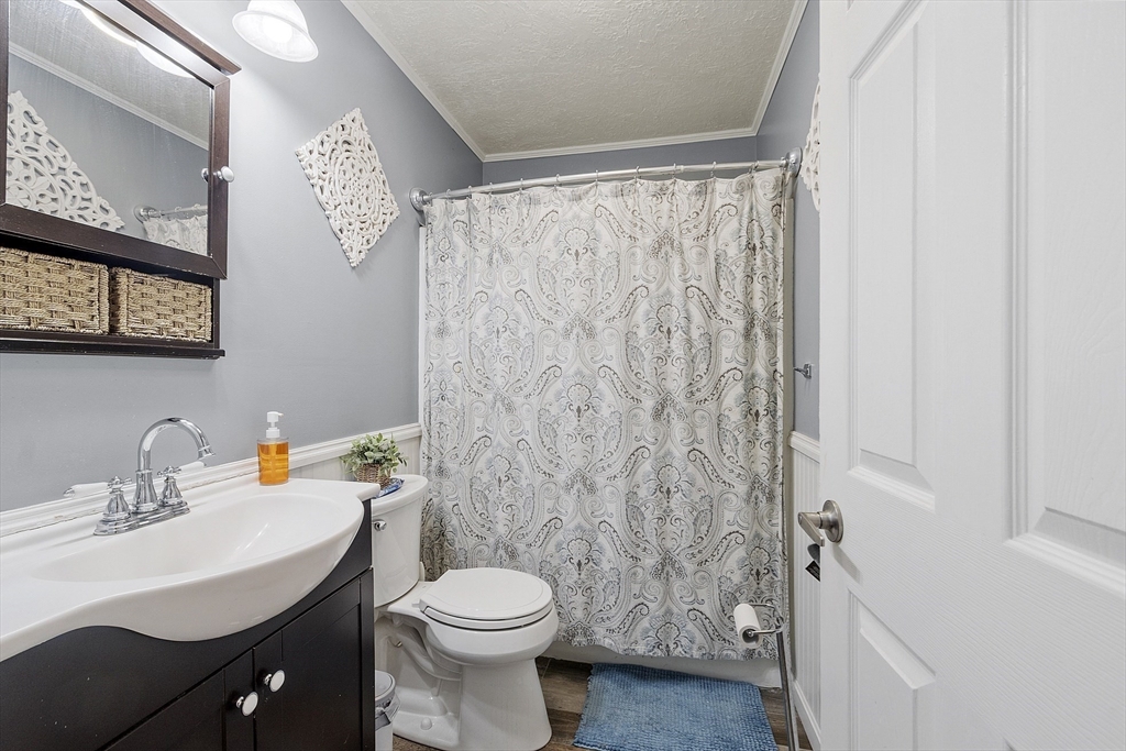 26 Farmland Road, Unit C Lowell, MA 01850 - Photo 19 of 31