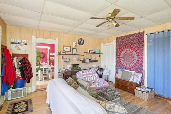 $240,000 | 604 9th, Baraboo, WI 53913