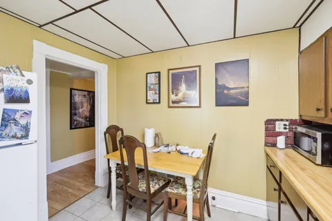 $240,000 | 604 9th, Baraboo, WI 53913