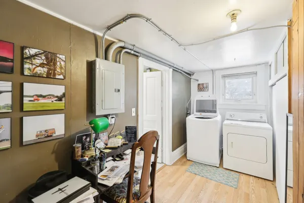 $240,000 | 604 9th, Baraboo, WI 53913