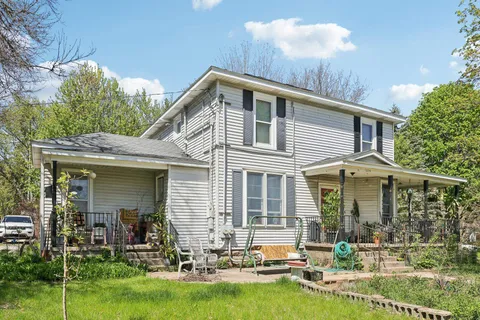 $240,000 | 604 9th, Baraboo, WI 53913