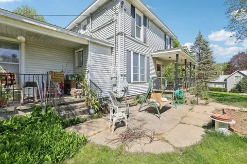 $240,000 | 604 9th, Baraboo, WI 53913