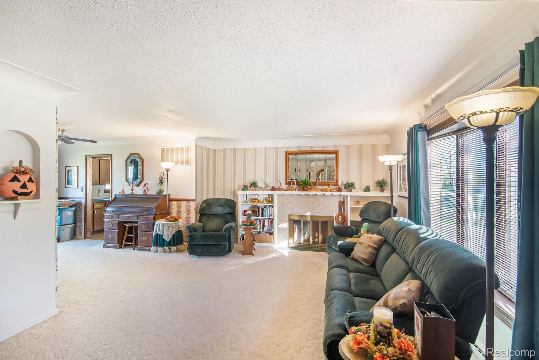 7096 Carpenter Road Flushing, MI 48433 - Photo 15 of 23 16.jpg