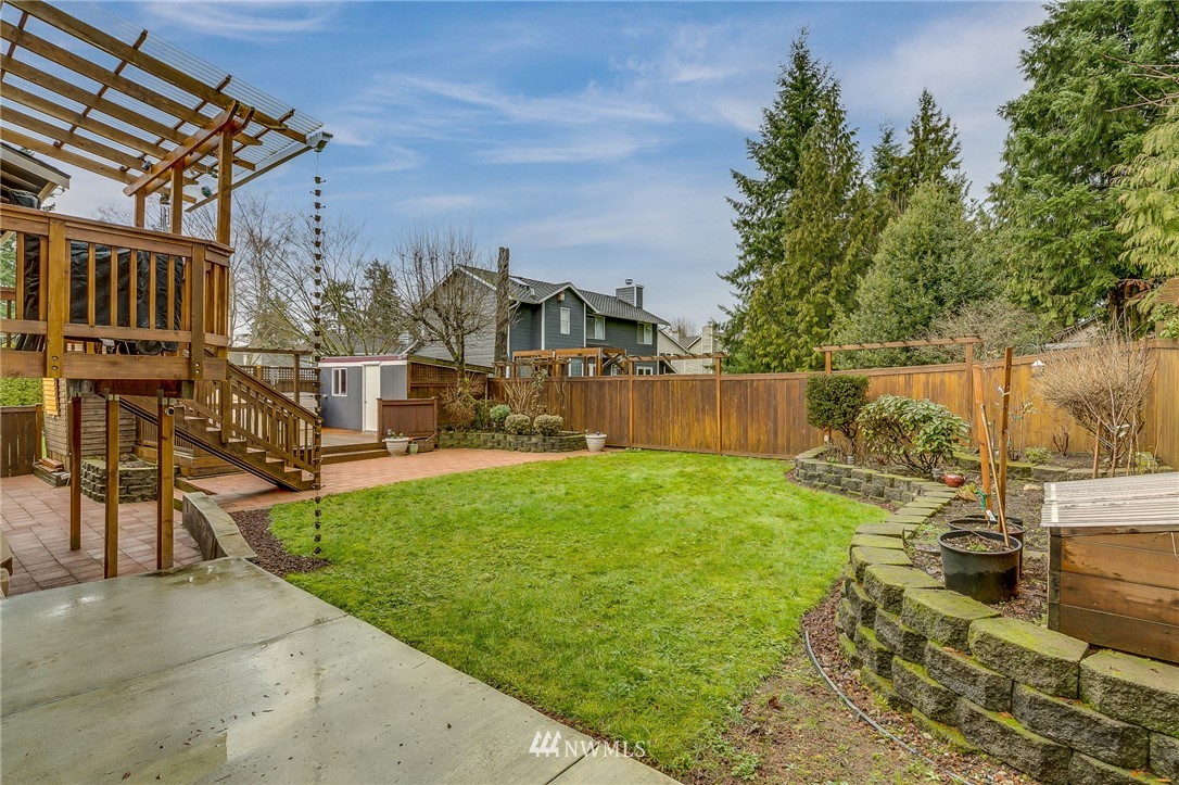 519 213th Place Southwest Bothell, WA 98021 - Photo 29 of 34 a view of yard with patio