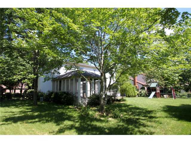 7764 Strathmoore Road Dublin, OH 43016 - Photo 2 of 20 Gallery Image 2