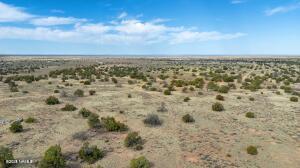 5133 North Alta Villa Road, Unit D Williams, AZ 86046 - Photo 13 of 20 20250421184517000386000000