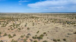 5133 North Alta Villa Road, Unit D Williams, AZ 86046 - Photo 7 of 20 20250421184516535651000000