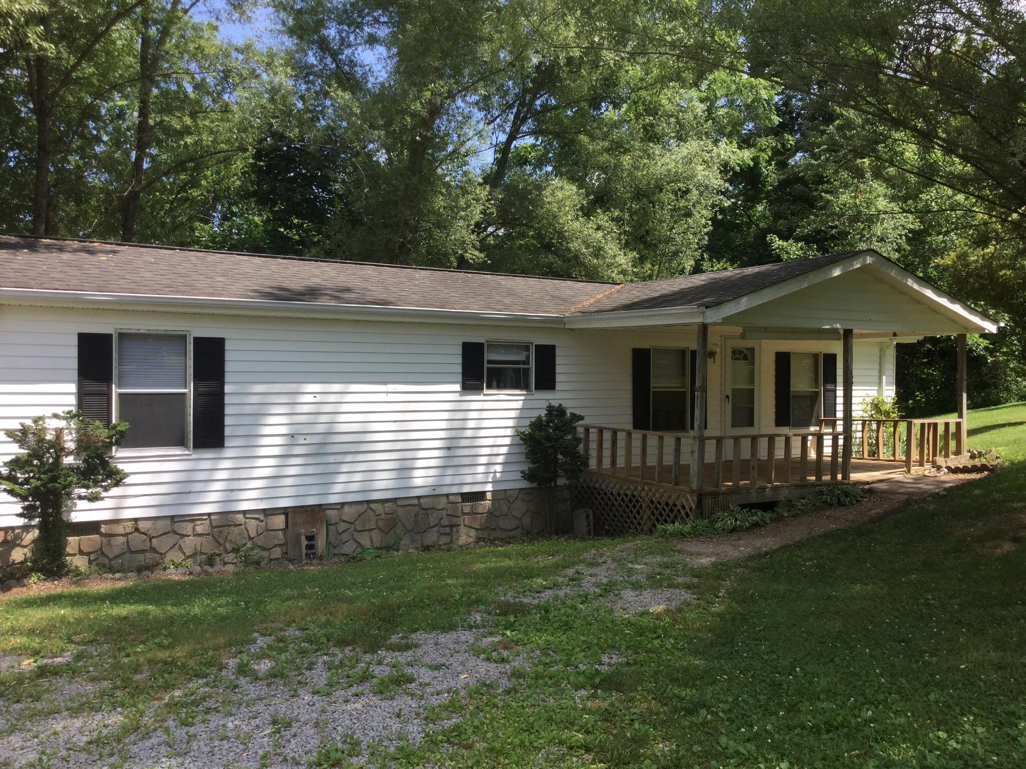 465 Riddle Lane Tazewell, TN 37879 - Photo 1 of 24 image