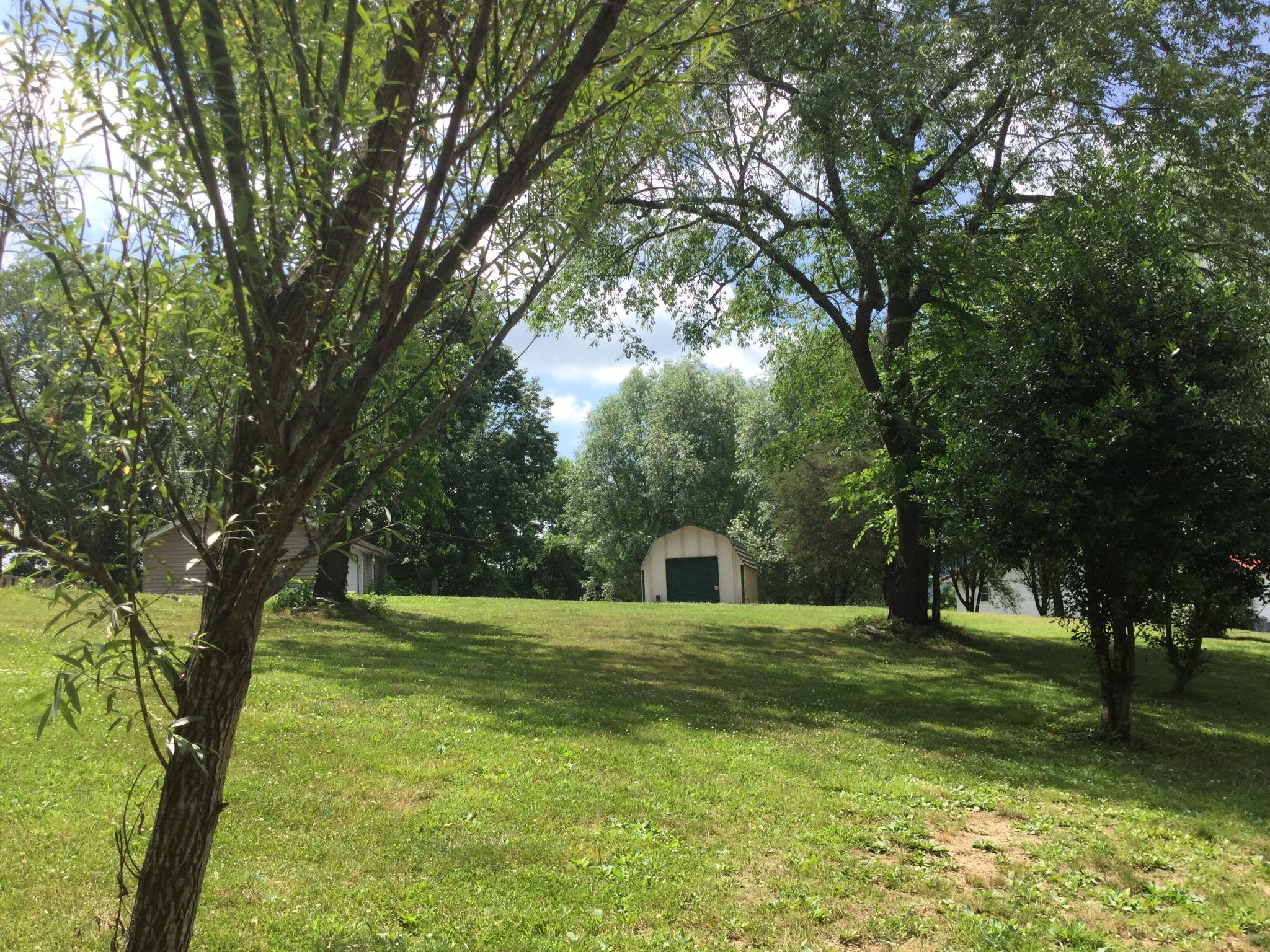 465 Riddle Lane Tazewell, TN 37879 - Photo 17 of 24 image