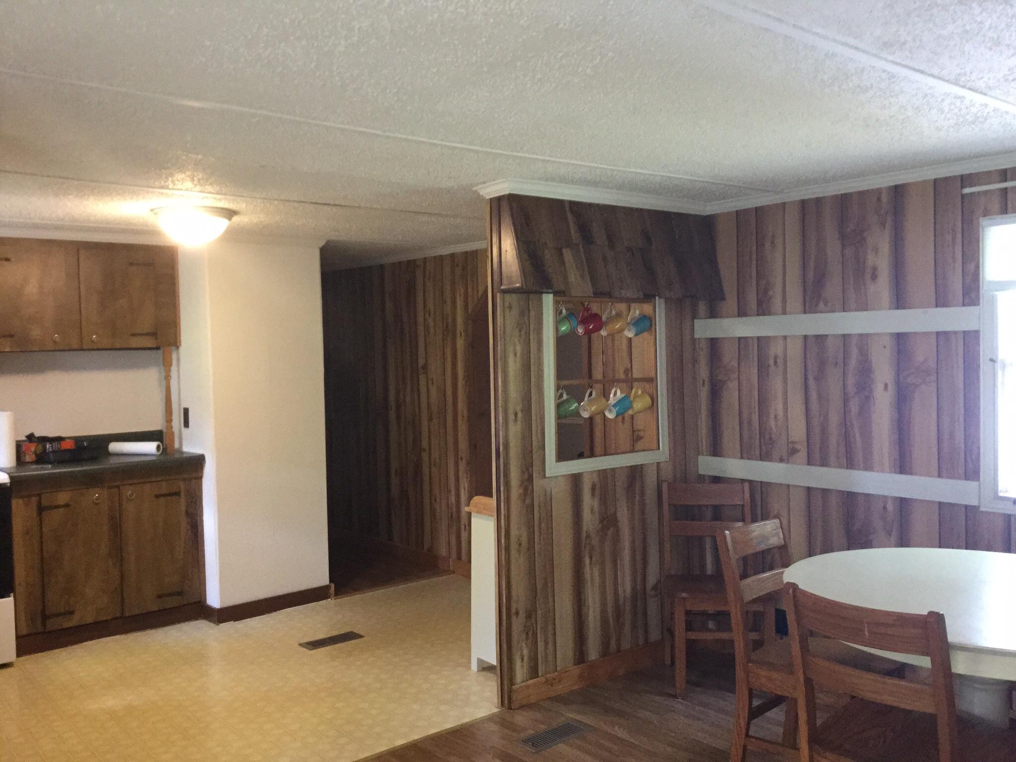 465 Riddle Lane Tazewell, TN 37879 - Photo 4 of 24 image