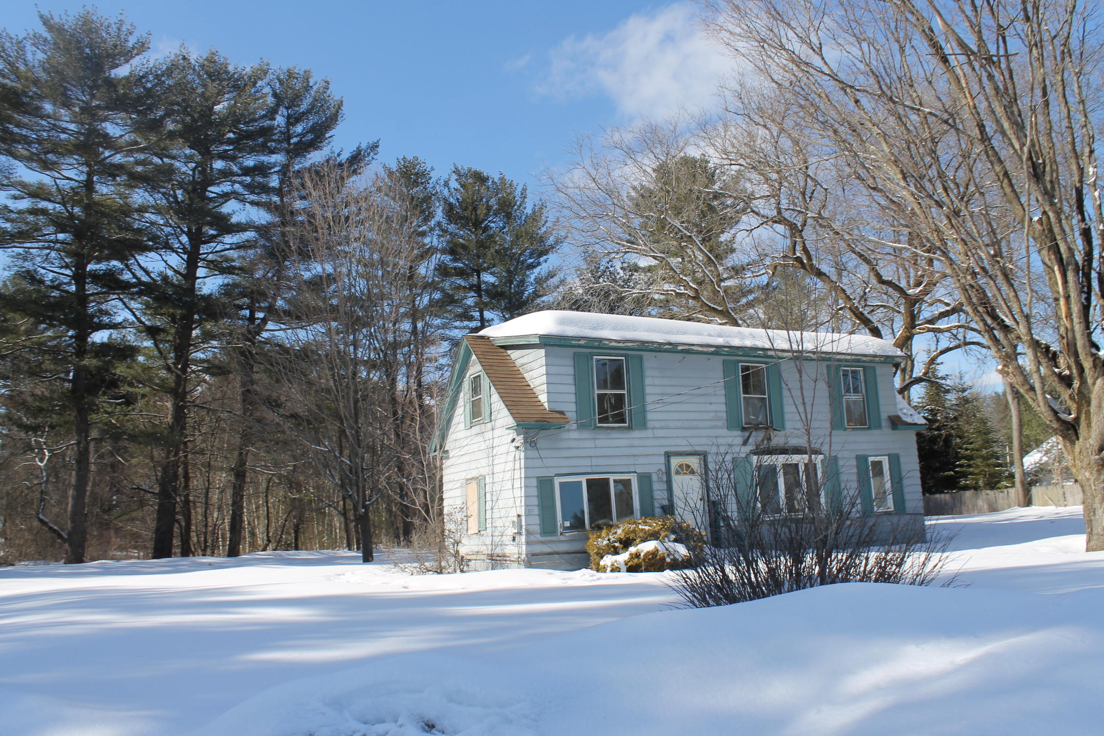 183 Smithfield Road Norridgewock, ME 04957 - Photo 2 of 6 IMG_0376