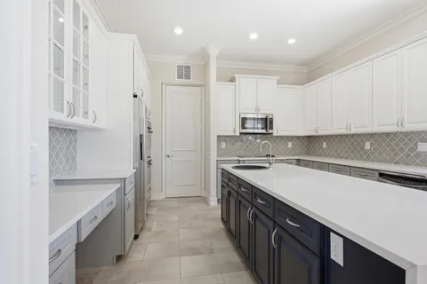 $1,400,000 | 11788 Knightsbridge Place, Wellington, FL 33449