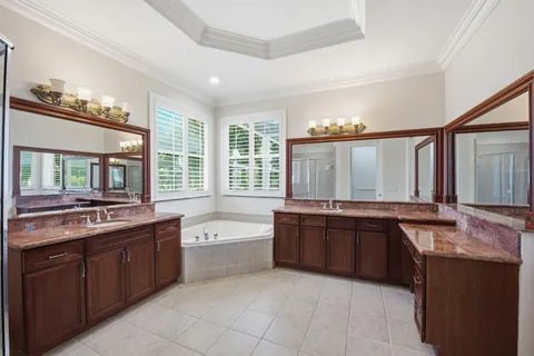 $1,400,000 | 11788 Knightsbridge Place, Wellington, FL 33449