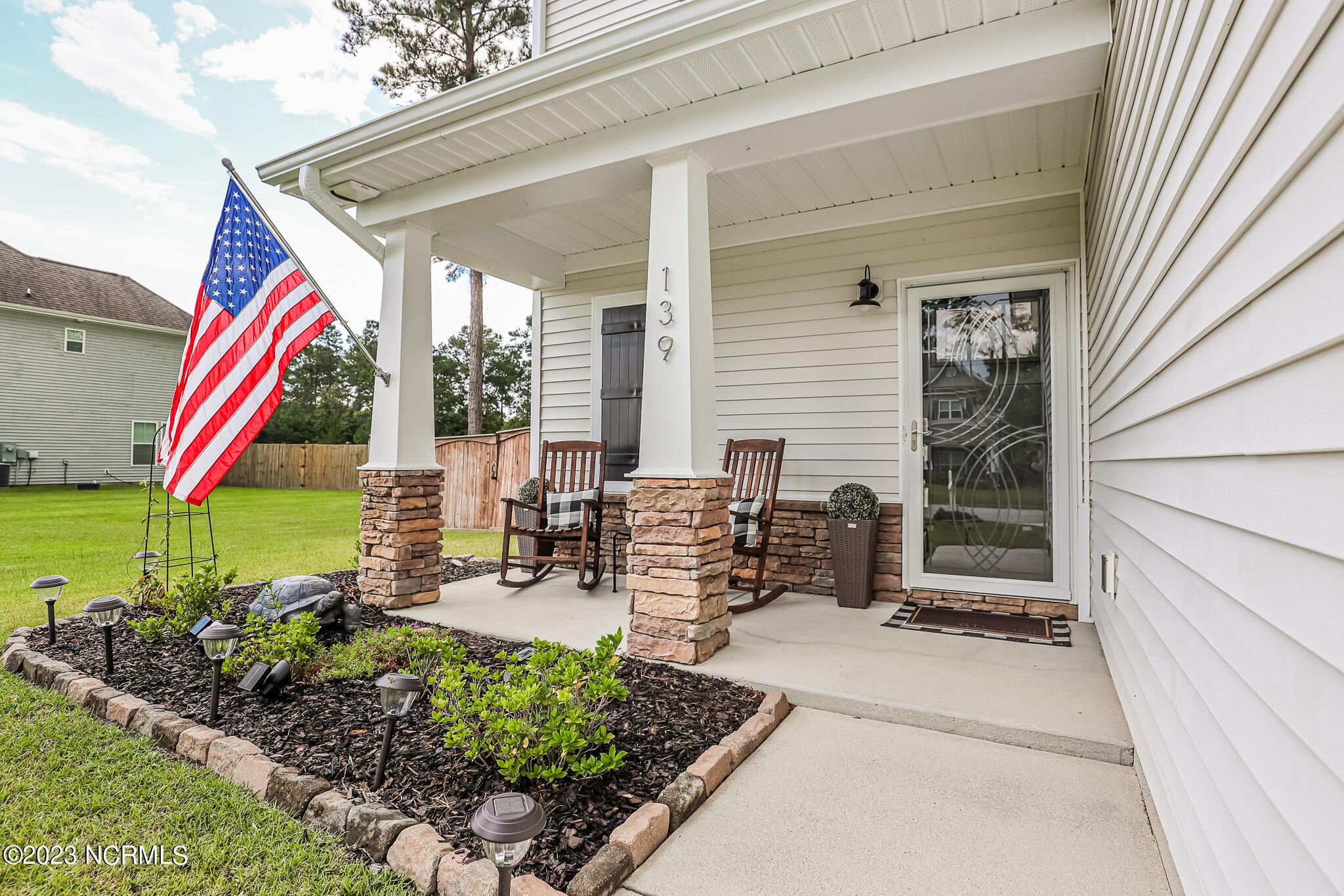 139 Peytons Ridge Drive Hubert, NC 28539 - Photo 4 of 42 139 Peytons -48