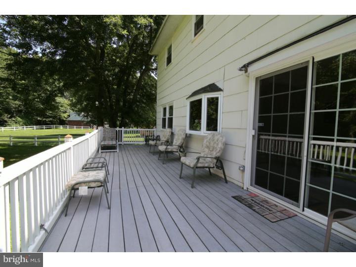 79 Cooper Avenue Delran, NJ 08057 - Photo 17 of 20 Deck