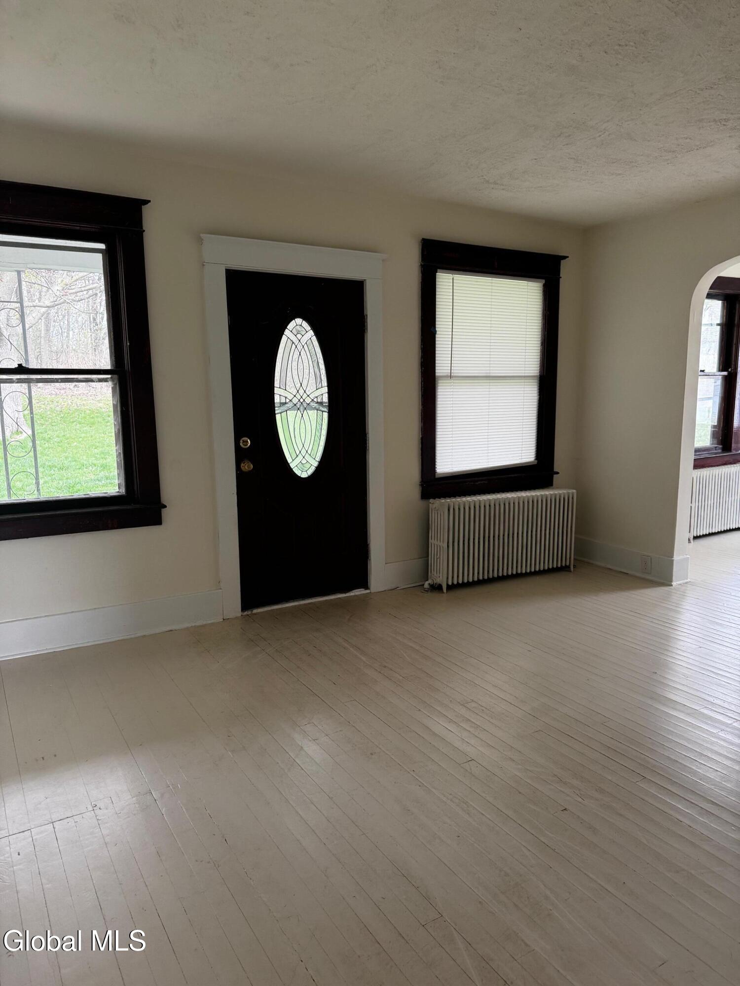 277 Upper Newtown Road Halfmoon, NY 12118 - Photo 5 of 5 IMG_1584