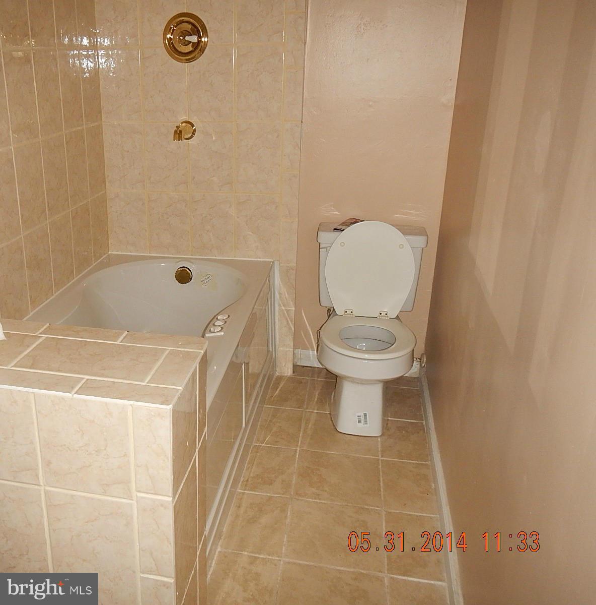 12967 Claxton Drive, Unit 1E Laurel, MD 20708 - Photo 4 of 5 Bath
