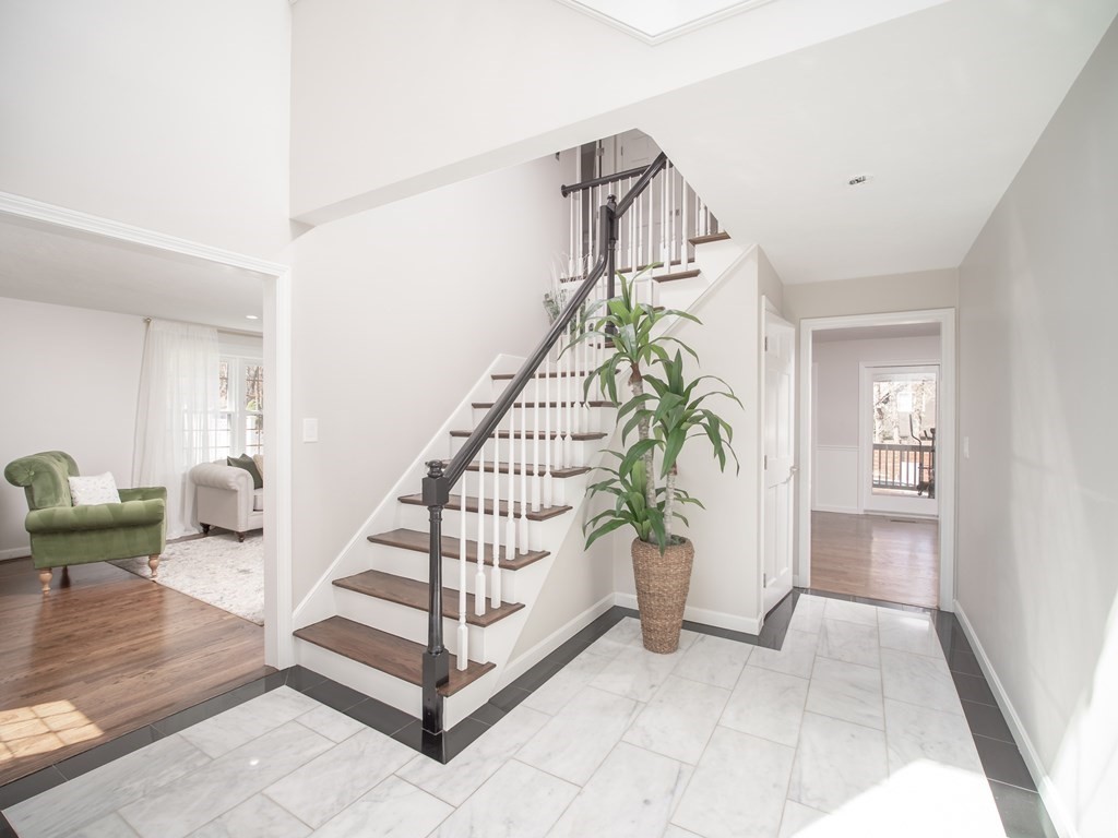 51 Woodridge Road Milford, MA 01757 - Photo 3 of 36 Gallery Image 3