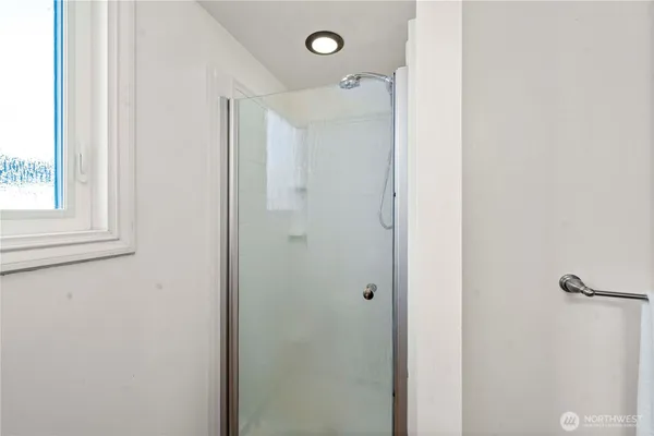 $599,950 | 1825 Rainier Court, Sumner, WA 98390