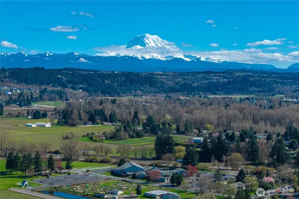 $599,950 | 1825 Rainier Court, Sumner, WA 98390