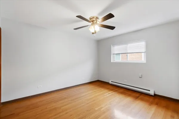 $1,195 | 6212 West 64th Place, Unit 203, Chicago, IL 60638