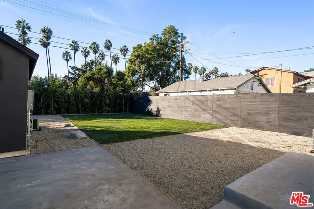 $1,199,000 | 4617 10th Avenue, Los Angeles, CA 90043