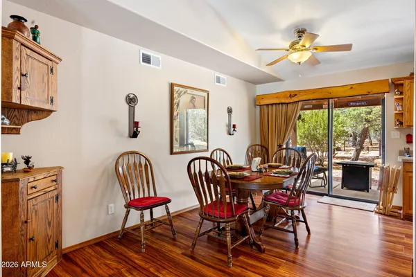 $565,900 | 2788 Chandelle Lane, Overgaard, AZ 85933