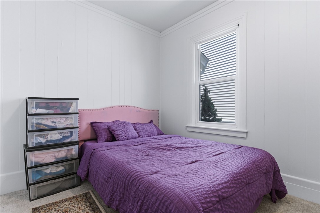33 Pleasant Street Woonsocket, RI 02895 - Photo 16 of 35