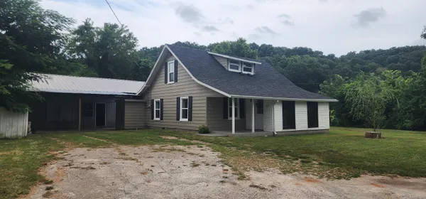 $199,900 | 309 Melton Drive, Pineville, MO 64856