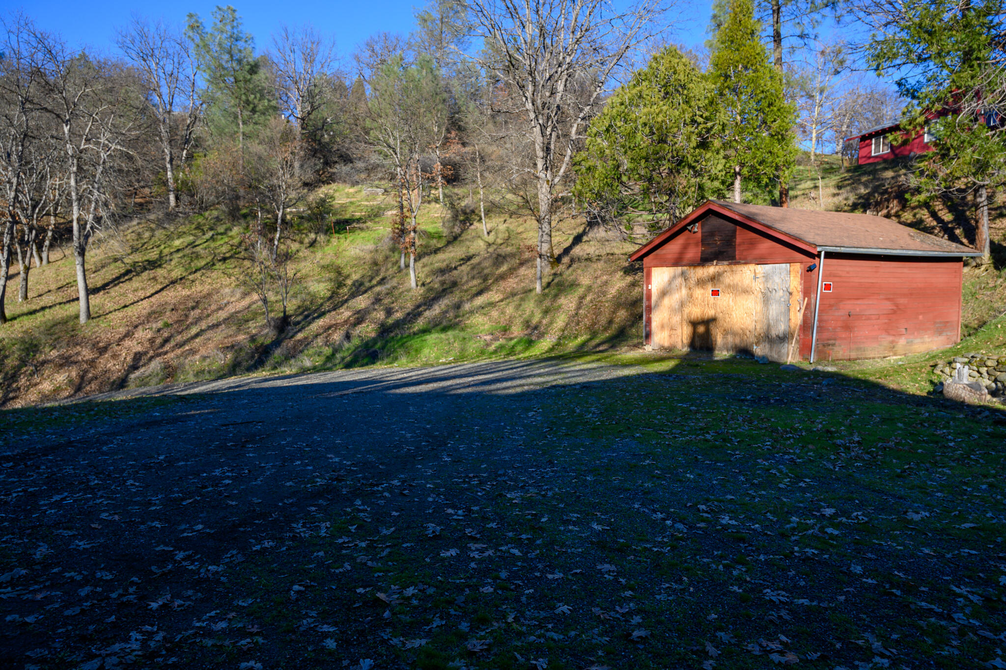51-75 Hart Road Weaverville, CA 96093 - Photo 36 of 40 2-car garage