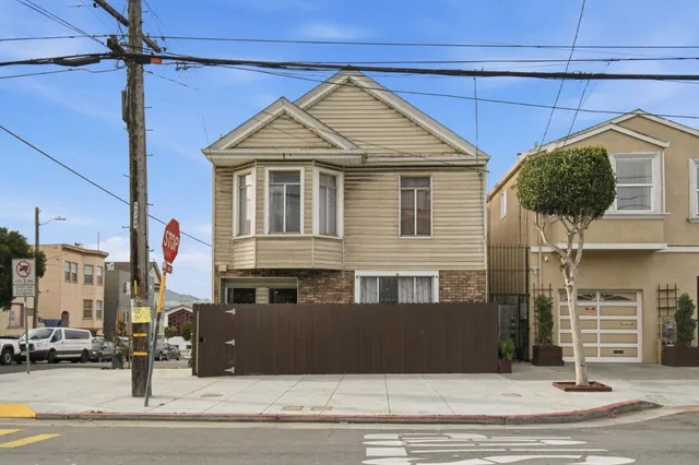 $999,000 | 1601-1603 Revere Avenue, San Francisco, CA 94124