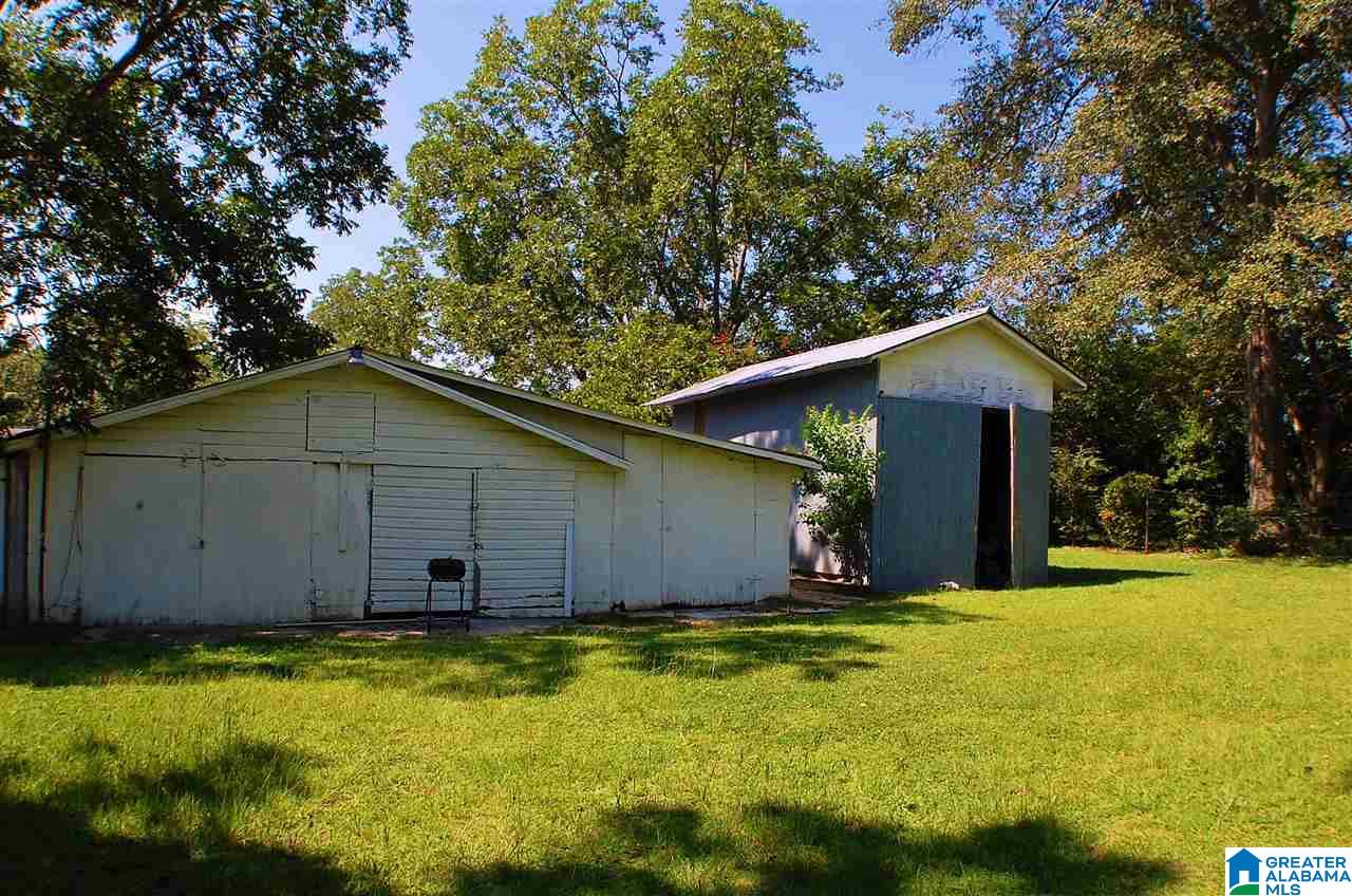 102 Pinedale Road Clanton, AL 35045 - Photo 5 of 32