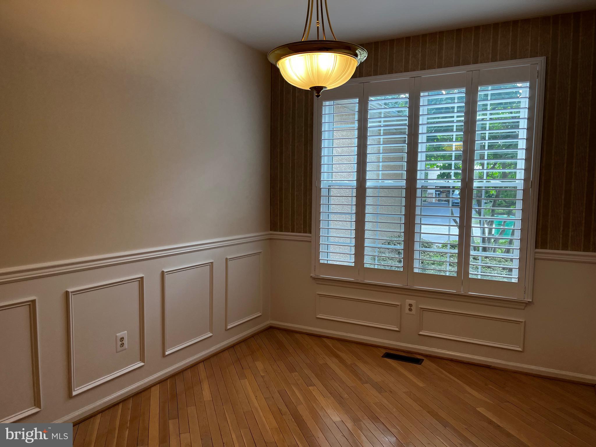 388 Hobson Place Blue Bell, PA 19422 - Photo 18 of 28 Wood flooring in breakfast room and kitchen