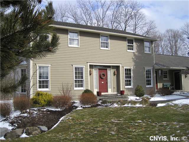 8526 Woodbox Road Manlius, NY 13104 - Photo 1 of 1 Exterior Front This gorgeous Manlius colonial is w
