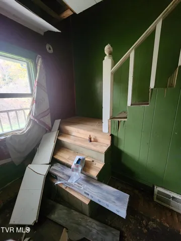 $30,000 | 169 J And M Belcher Drive, Haysi, VA 24256