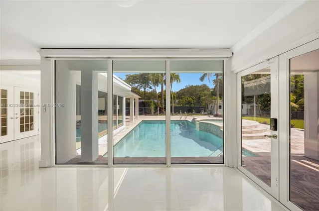 $2,700,000 | 11230 Southwest 69th Court, Pinecrest, FL 33156