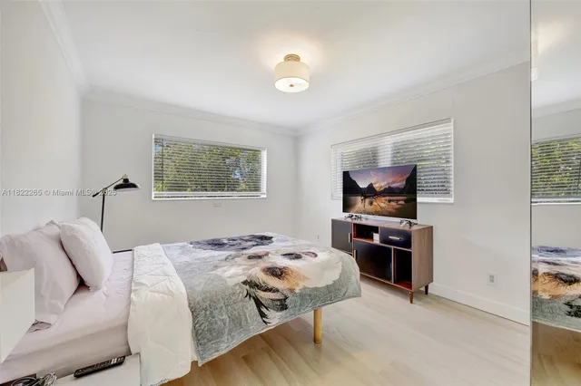 $2,700,000 | 11230 Southwest 69th Court, Pinecrest, FL 33156