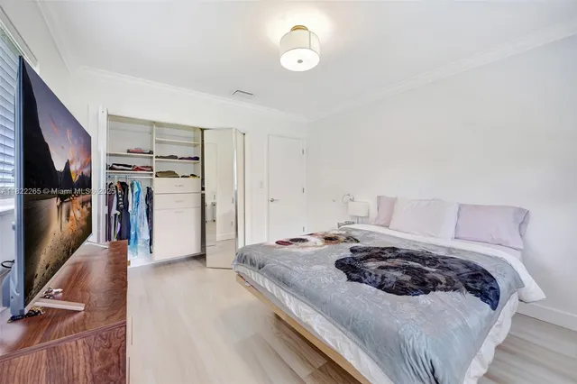 $2,700,000 | 11230 Southwest 69th Court, Pinecrest, FL 33156