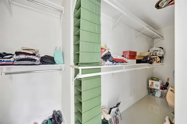 $2,700,000 | 11230 Southwest 69th Court, Pinecrest, FL 33156